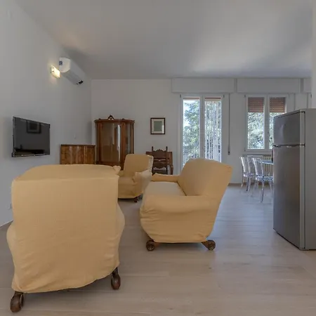 Spacious X5 With Two Balconies! Appartamento Bologna