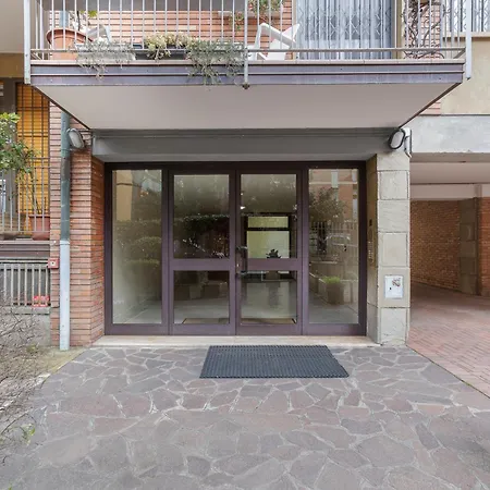 Appartamento Spacious X5 With Two Balconies! *