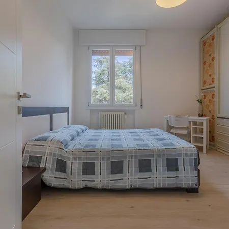 Spacious X5 With Two Balconies! Apartamento *